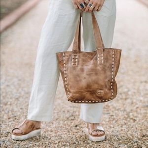 Bedstu Stevie Distressed Cobbler Series Tan Leather Purse